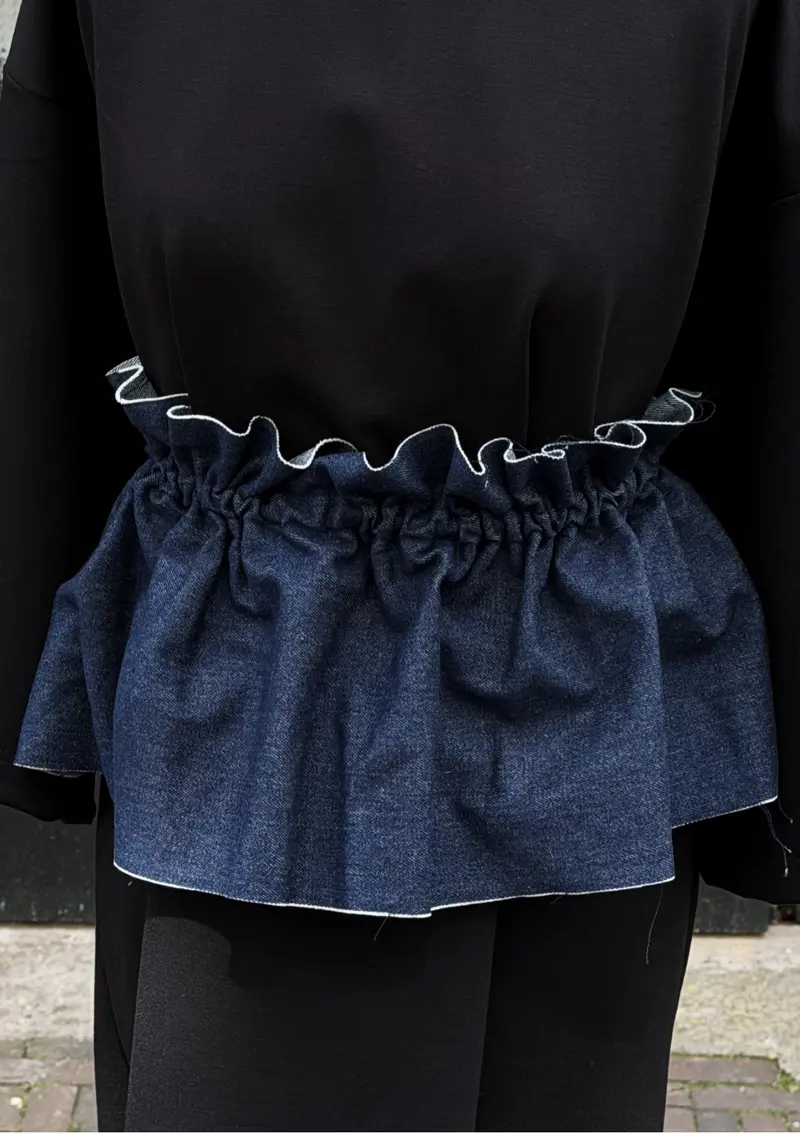 01/6 NOT A SKIRT