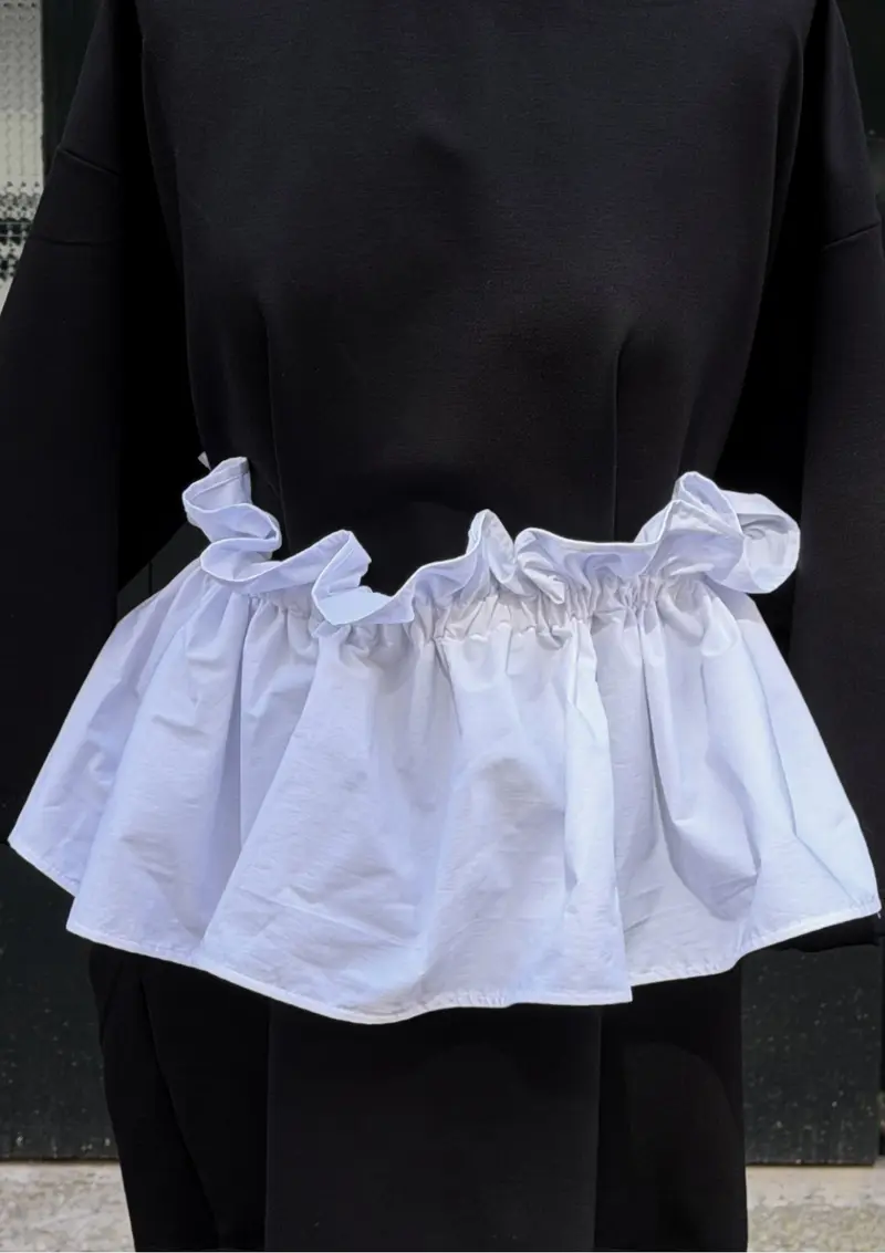 01/8 NOT A SKIRT