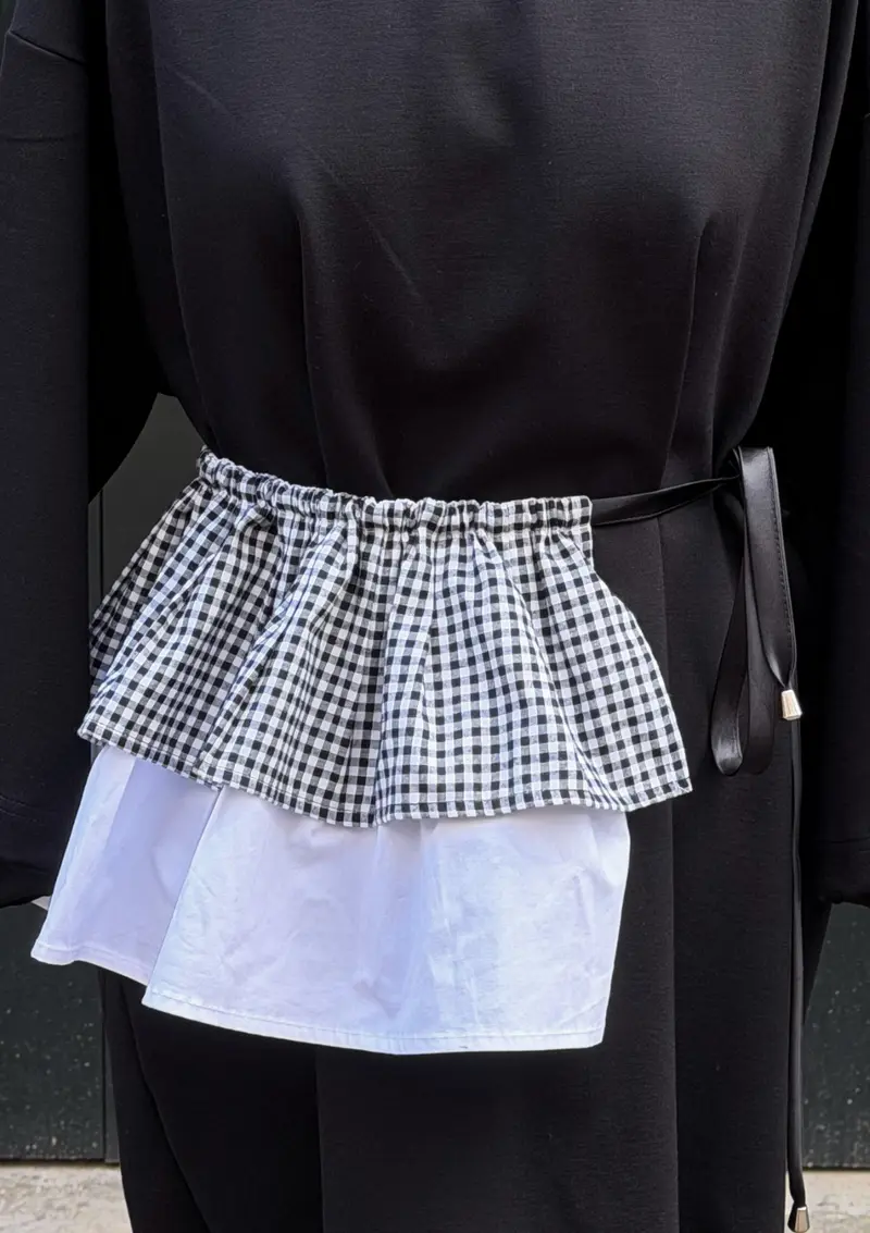 01/9 NOT A SKIRT