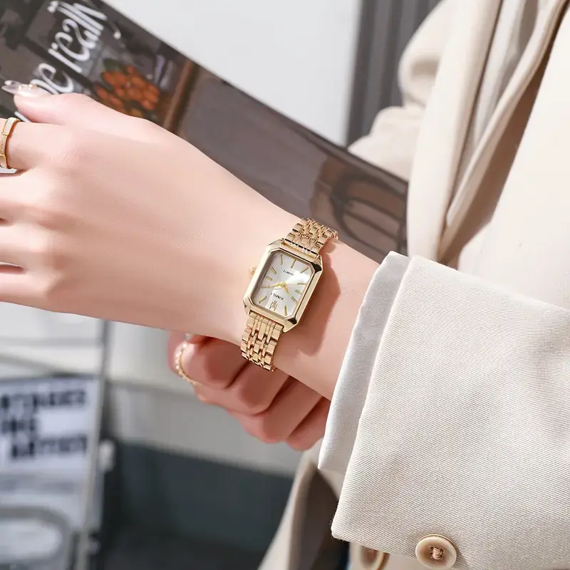 25896 Luxury Watch
