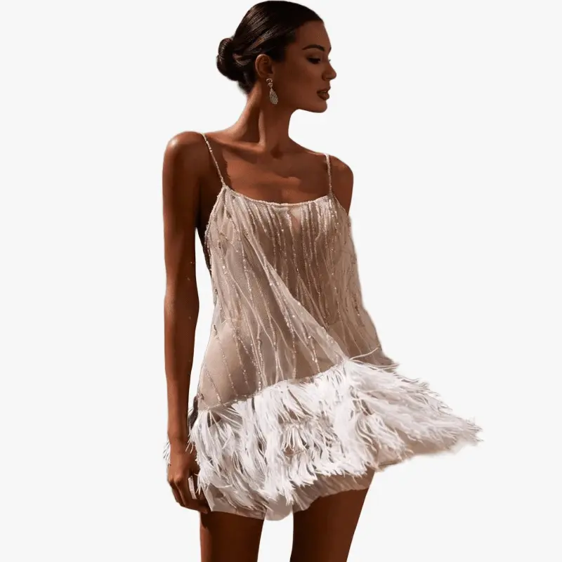 Abito Elegante con Dettagli Unici