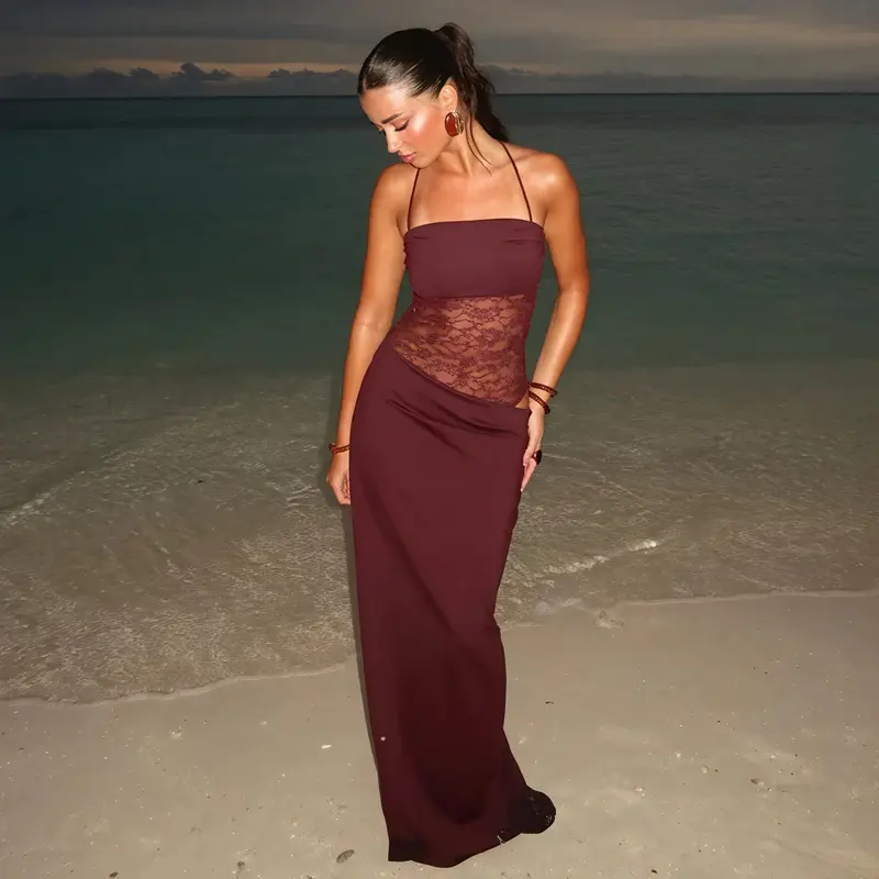 Abito Lungo Elegante con Dettagli in Pizzo