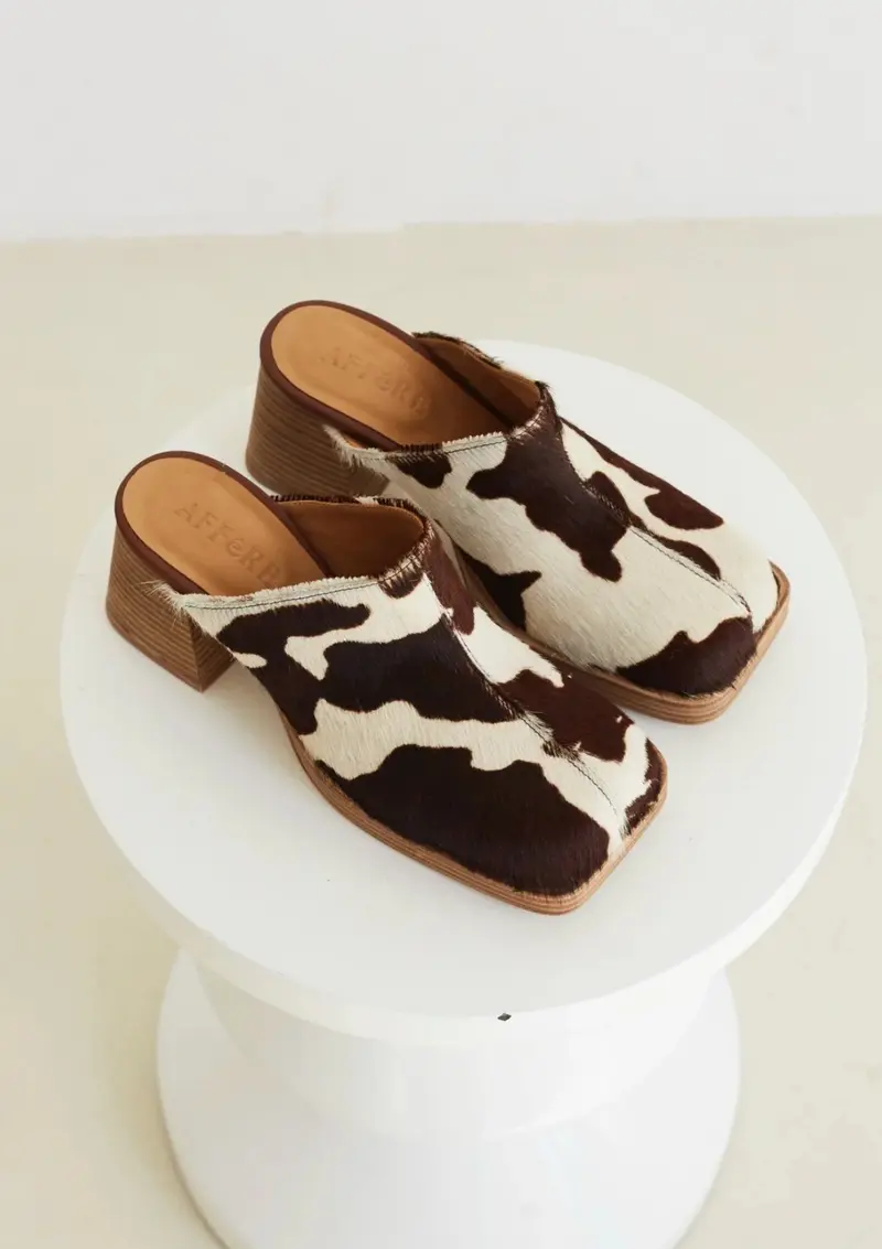 AFFÊRE | CLEO CLOG - CLASSY COW