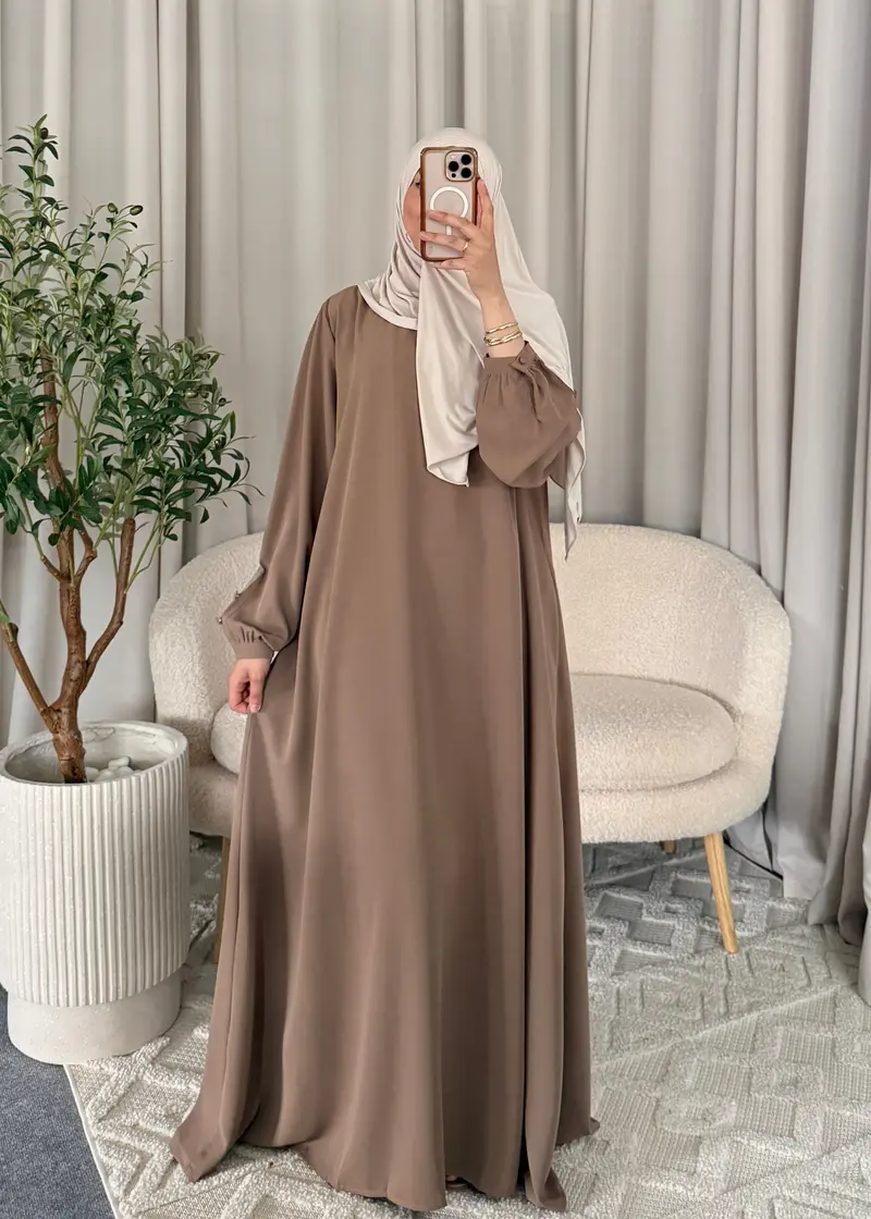 AICHA BUTTON ABAYA BROWN