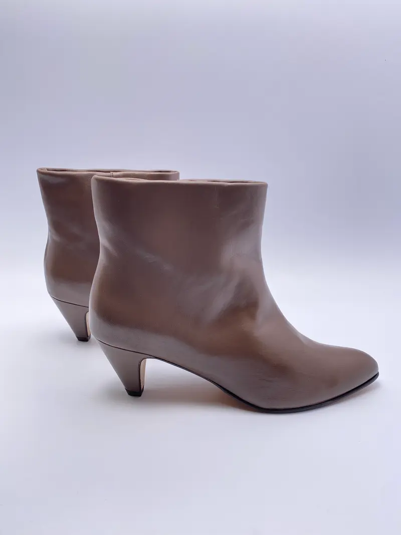 Anonymous Copenhagen Hilly Calf Nappa Dark Taupe