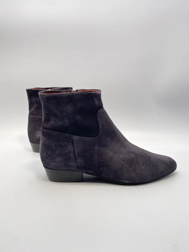Anonymous Copenhagen morie 20 calf suede off black