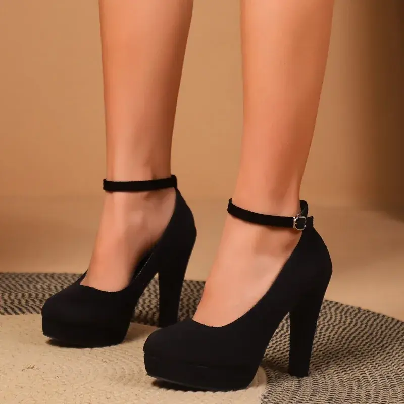 Aurelia - Damskie czółenka na słupku z paskiem – eleganckie buty na obcasie
