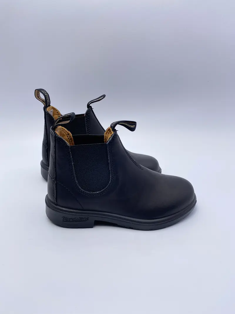 Blundstone black leather-531