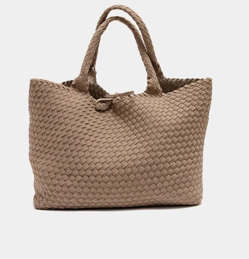 Bow 19 Mia suede bag soft square beige