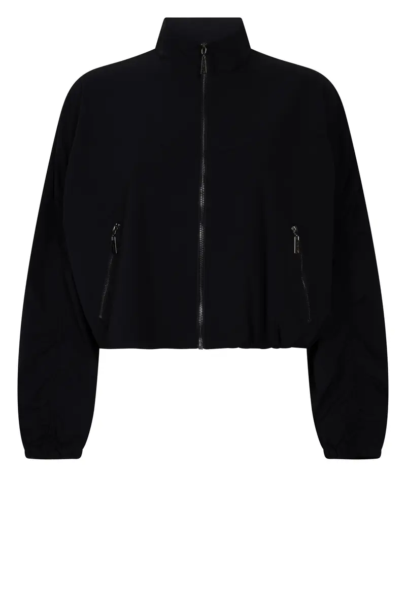 Britt | black