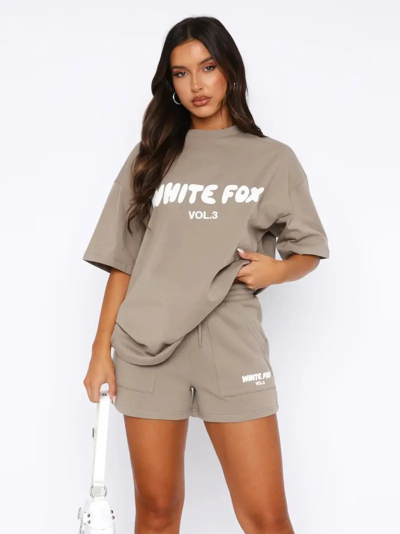 Carlena | Dwuczęściowy sportowy komplet T-shirt i szorty | Nadia