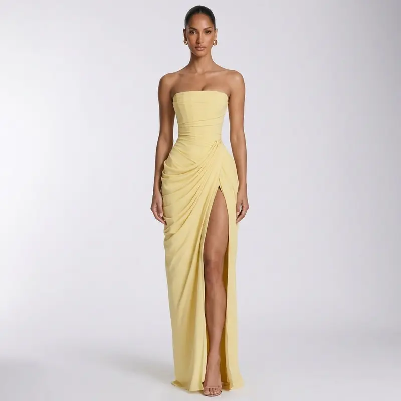 Carlena | Elegancka sukienka maxi bez ramiączek z rozcięciem