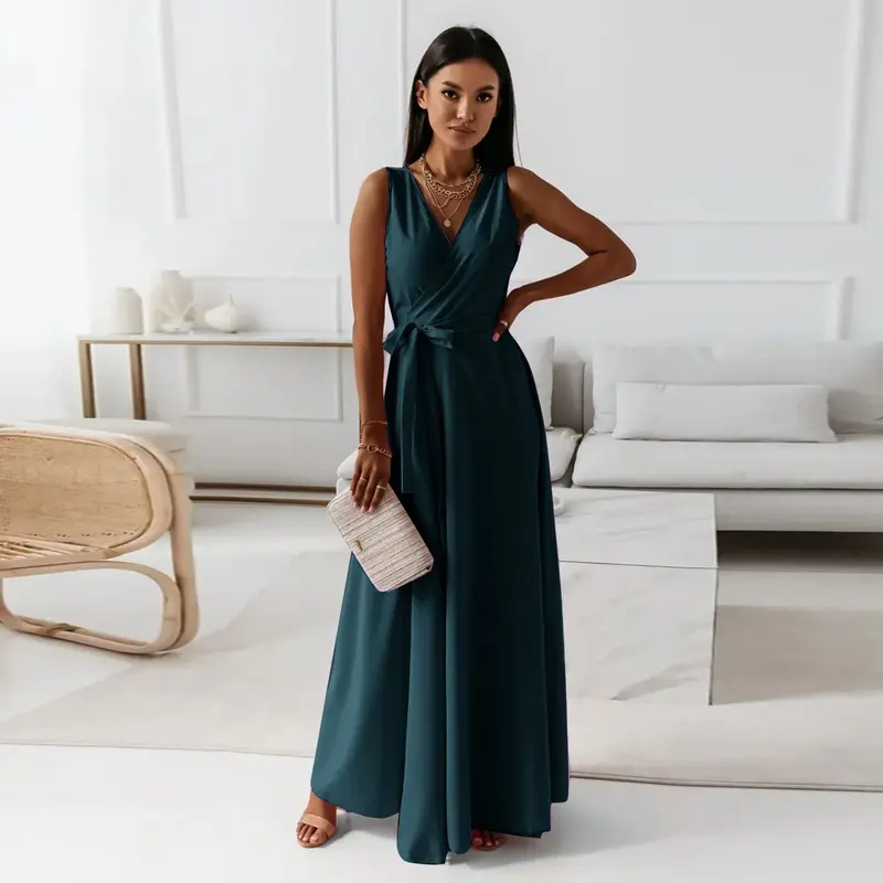 Carlena | Elegancka sukienka maxi z kopertowym dekoltem i wiązaniem w talii