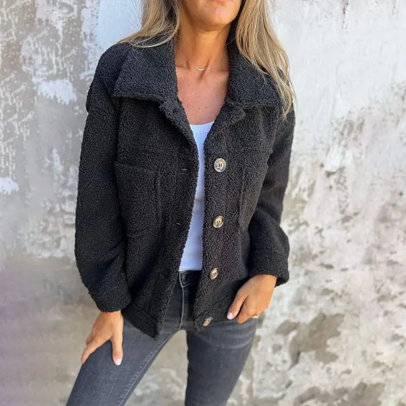Carlena | Stylowa damska kurtka teddy z guzikami