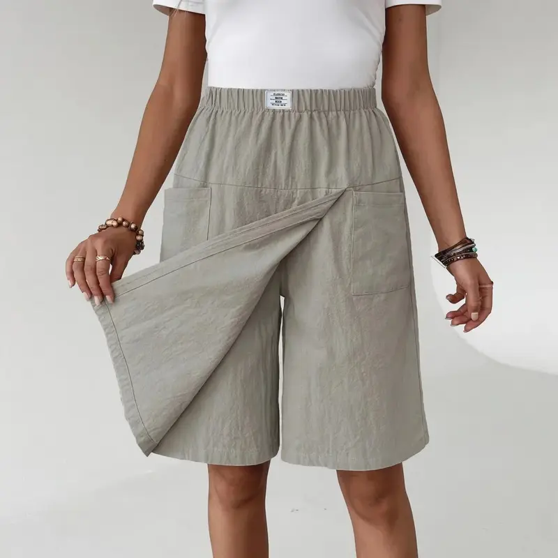 Claudia | Elastische Active Shorts mit Taschen