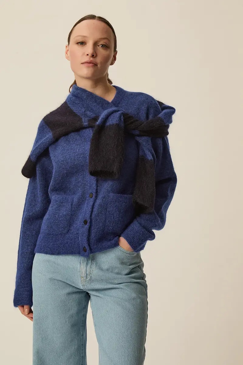 Des petits hauts dobilou indigo vest