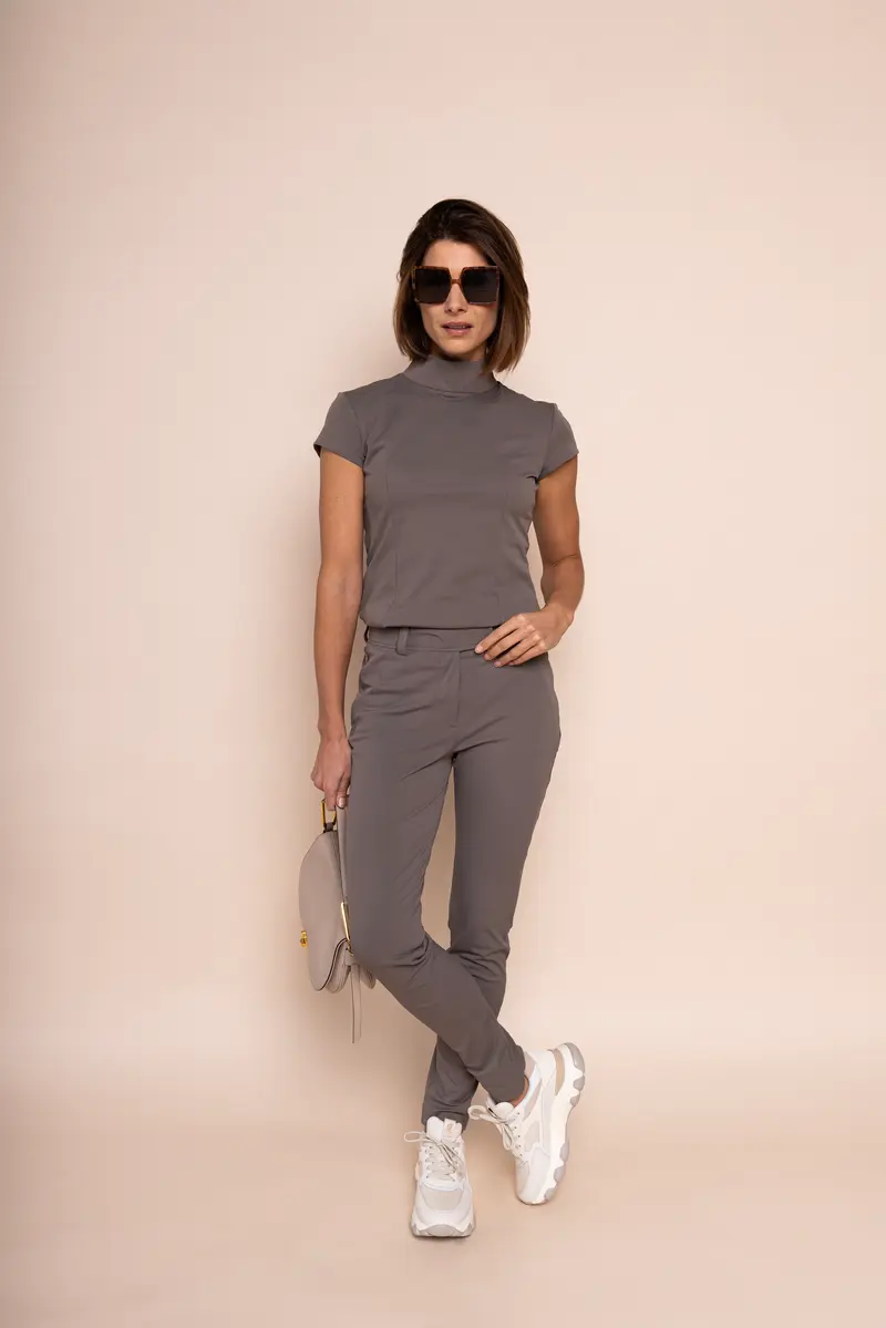DONNA CAP SLEEVE TRAVEL TOP - taupe