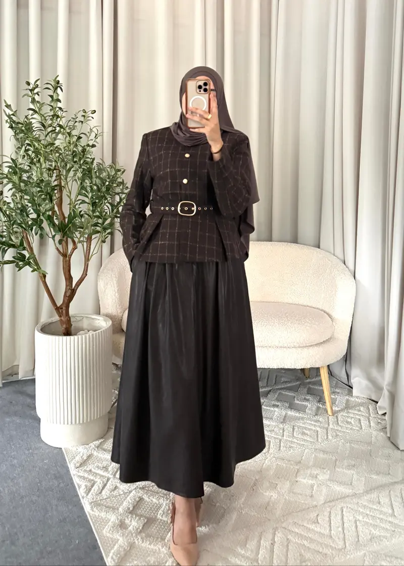 ELARA FAUX LEATHER SKIRT DARK BROWN