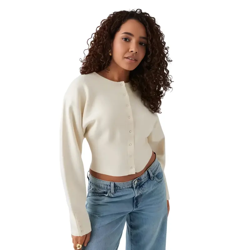 Elegante Bluse mit durchgehender Knopfleiste, vielseitigem geradem Schnitt und Manschettendetails