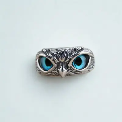 Eule des guten Glücks verstellbarer Ring in Silber und Opal | Shop Nory