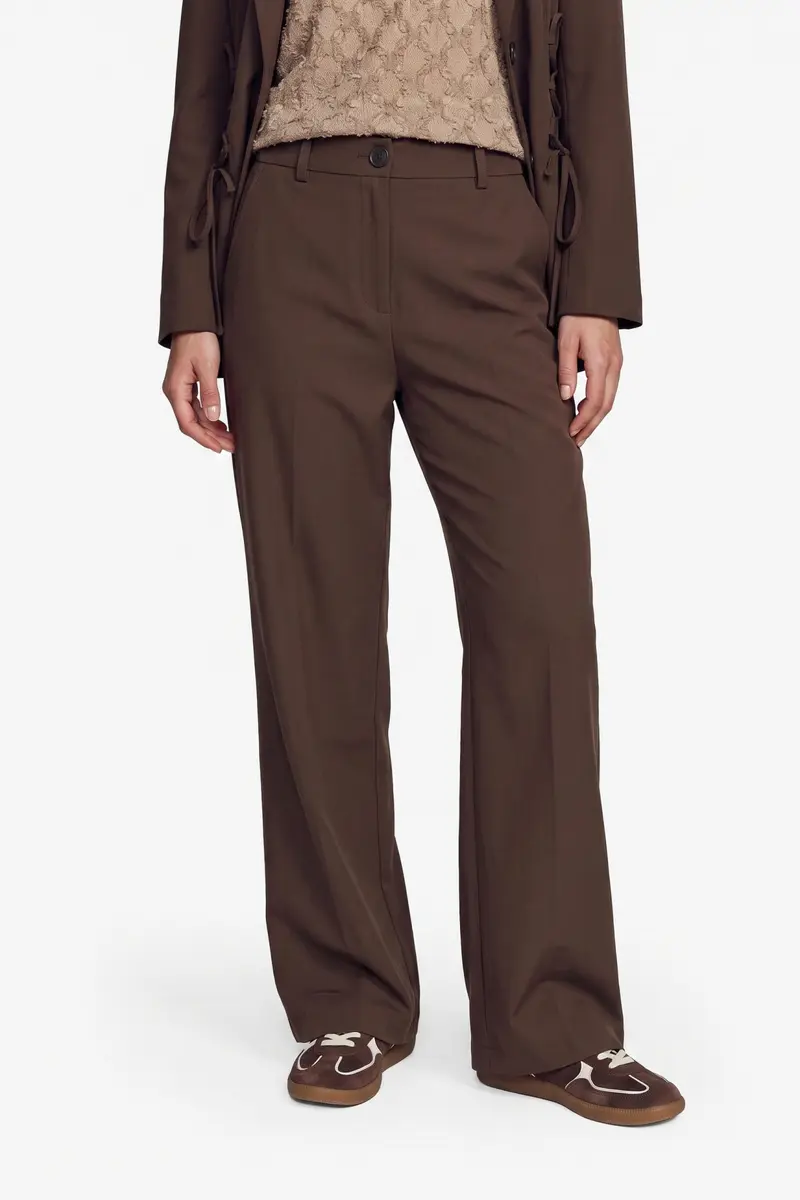 Fluresk broek donker bruin pantalon model Javi pants dark chocolate