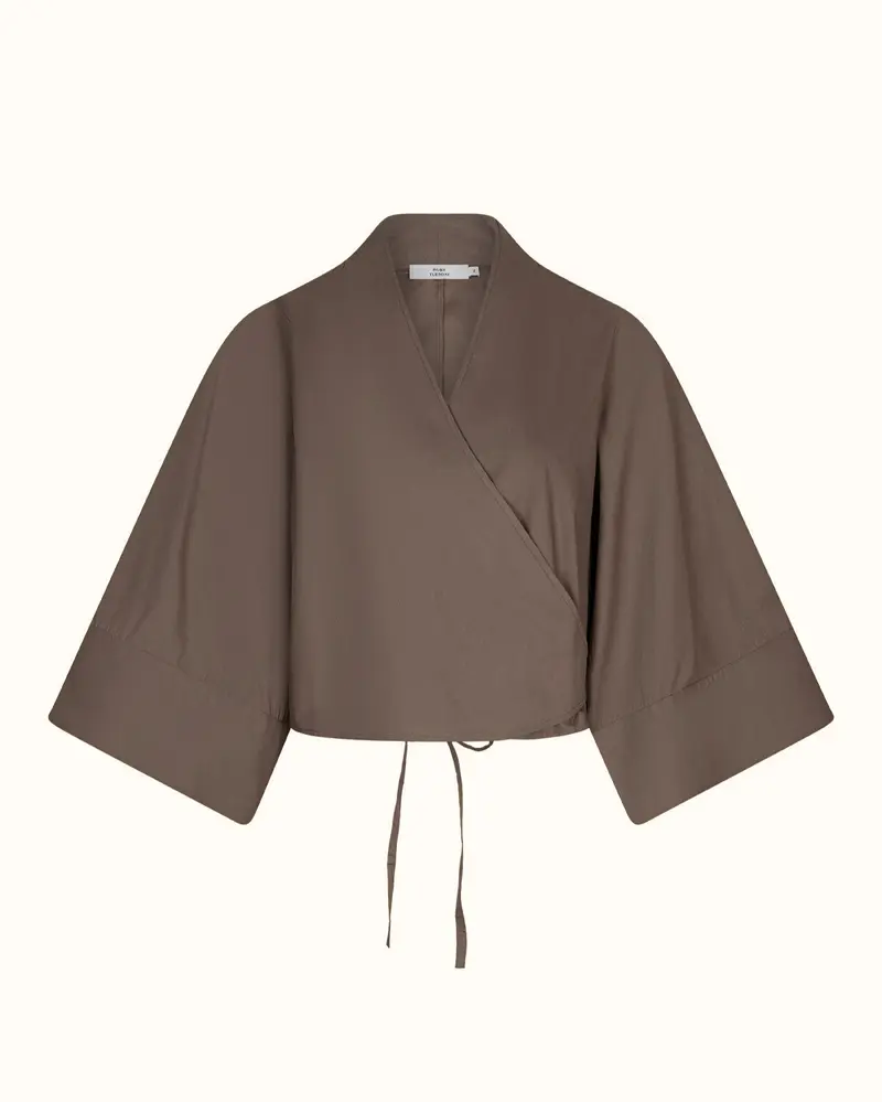Ilies Kimono Sleeve Wrap Top