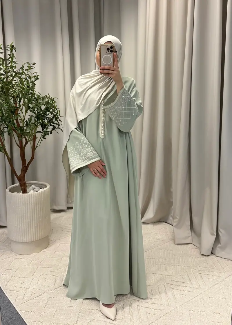 INAYAH SFIFFA ABAYA SPROUT GREEN