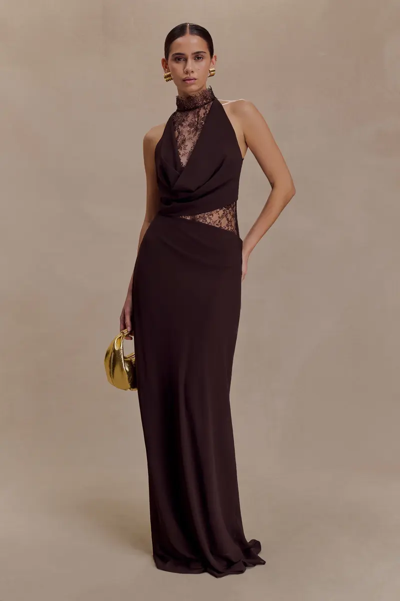 ISALIE | Halterneck-Maxikleid mit Spitzeneinsatz