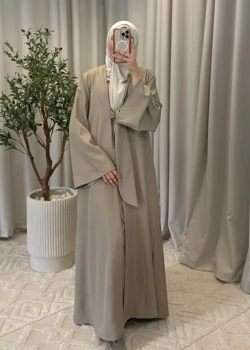 ISRA ABAYA BEIGE