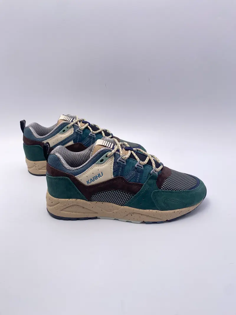 Karhu Fusion 2.0 dark forest / stormy weather