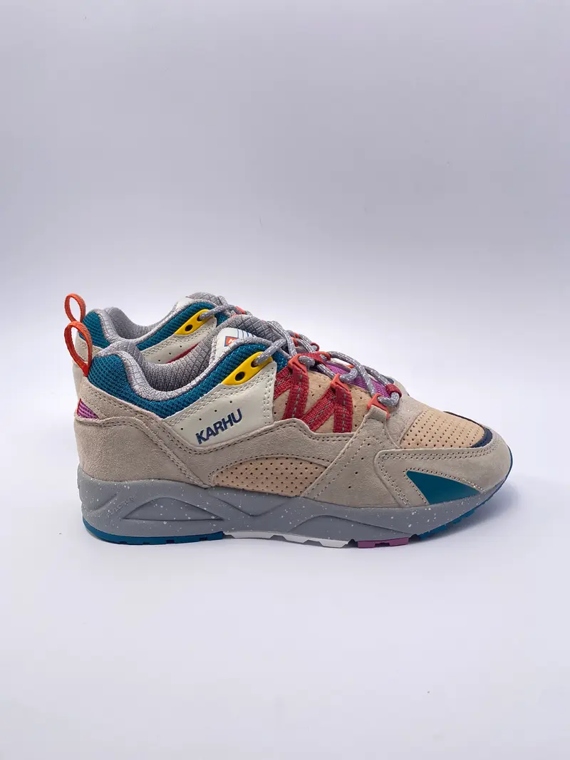 Karhu Fusion 2.0 Silver lining/mineral red