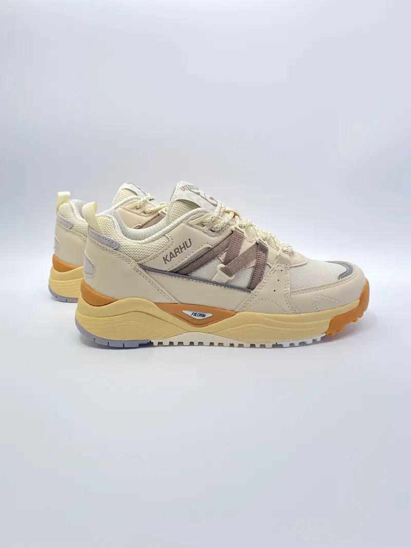 Karhu Fusion XC solitary star/ brindle