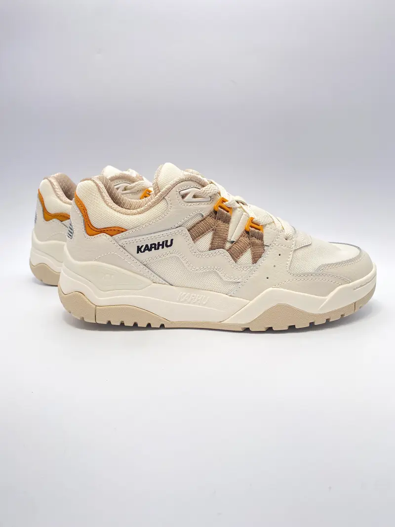 Karhu Fusion XT blanc de blanc / vintage khaki