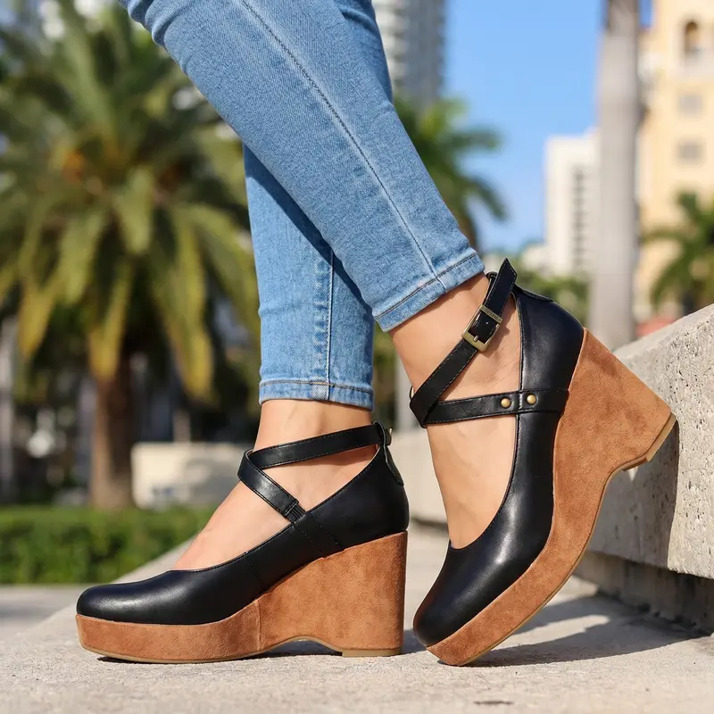 Kiara™ - Cross-Strap Wedges