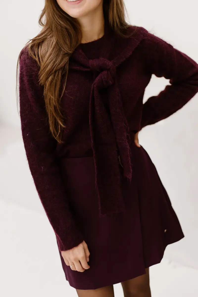 Klara Trui met Sjaaltje Bordeaux