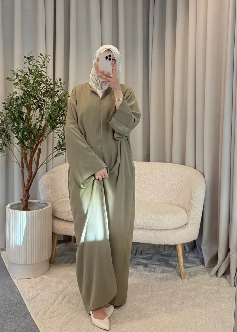 LAYALI CLASSIC ABAYA OLIVE