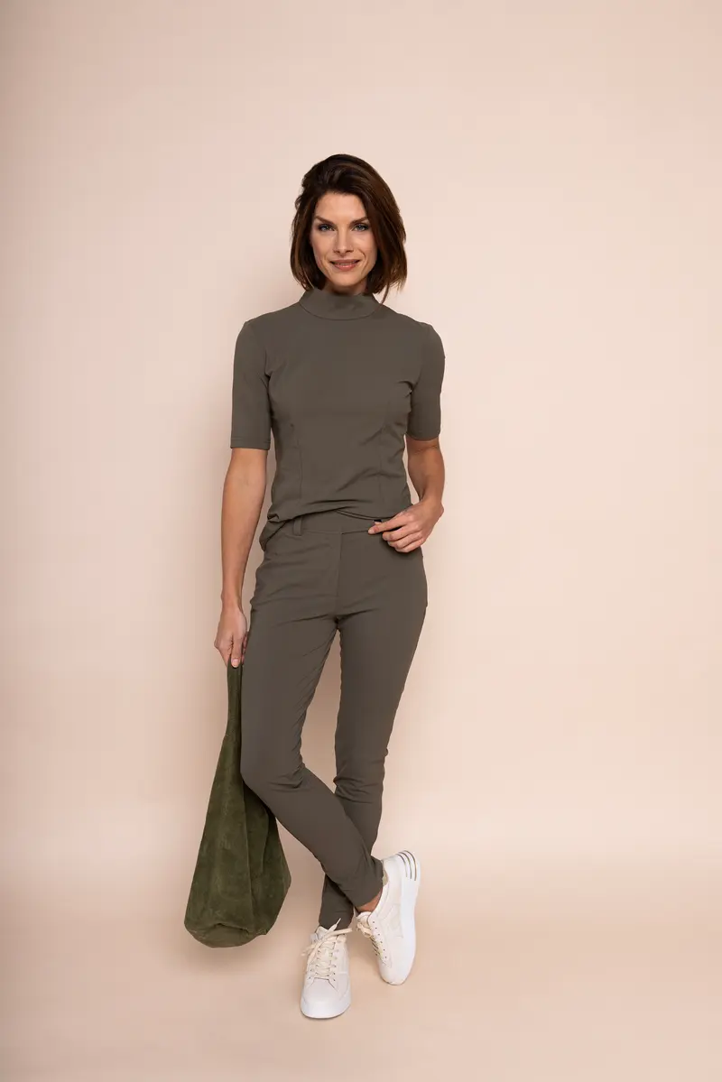 LEONA TRAVEL TROUSER - green