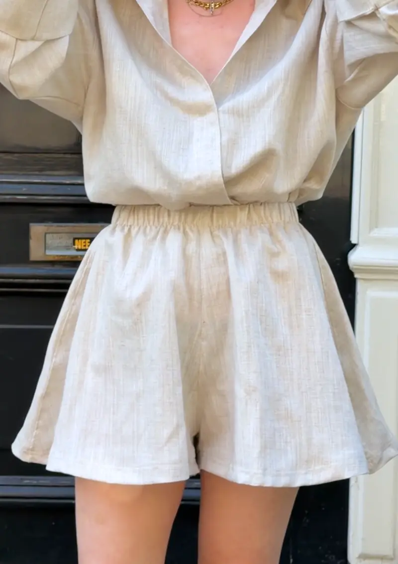 LINEN BUTTERFLY SHORTS