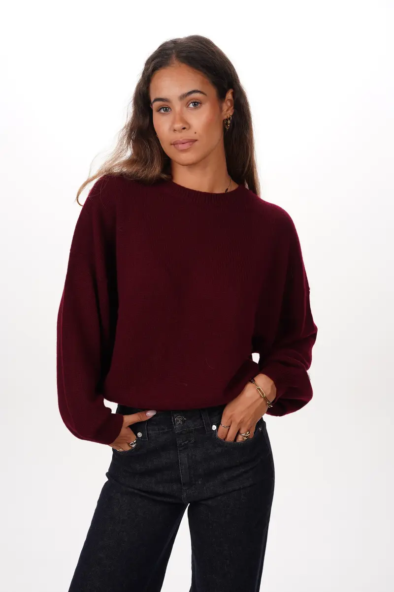 LISA YANG Pull PULL