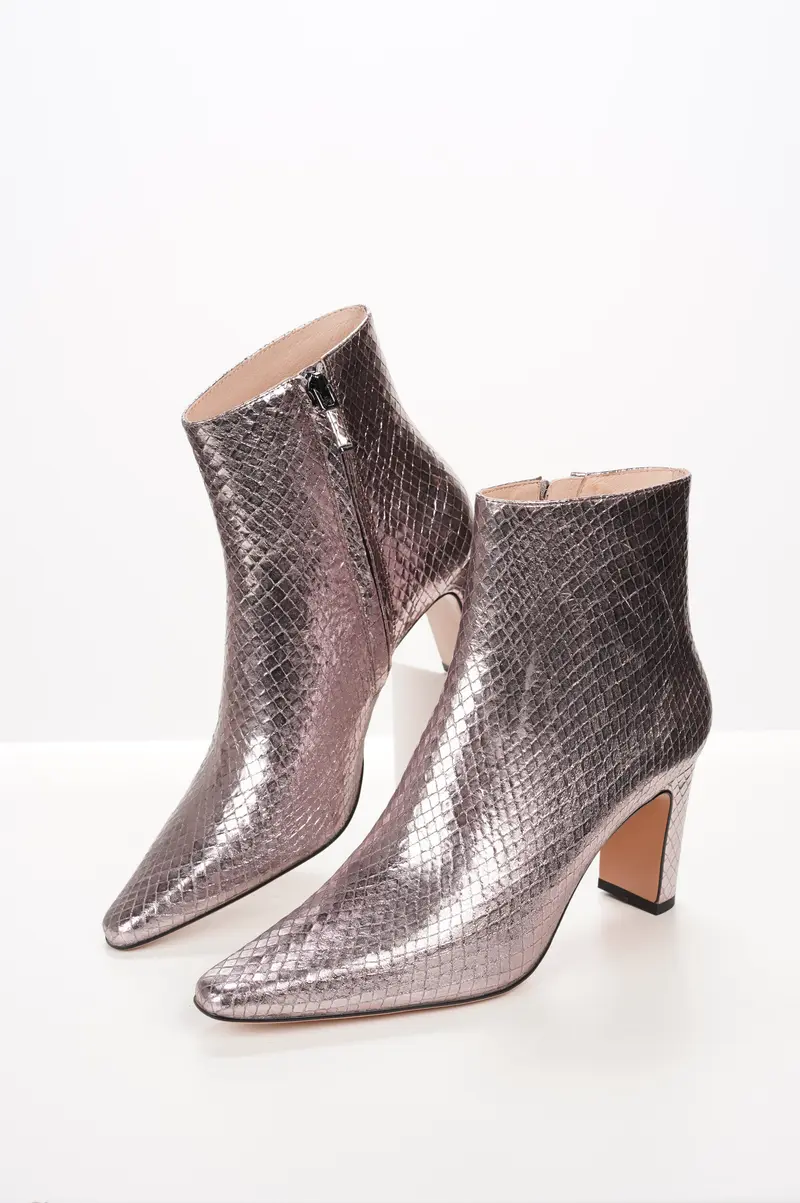 LOLA CRUZ Boots 010T49BK-I24