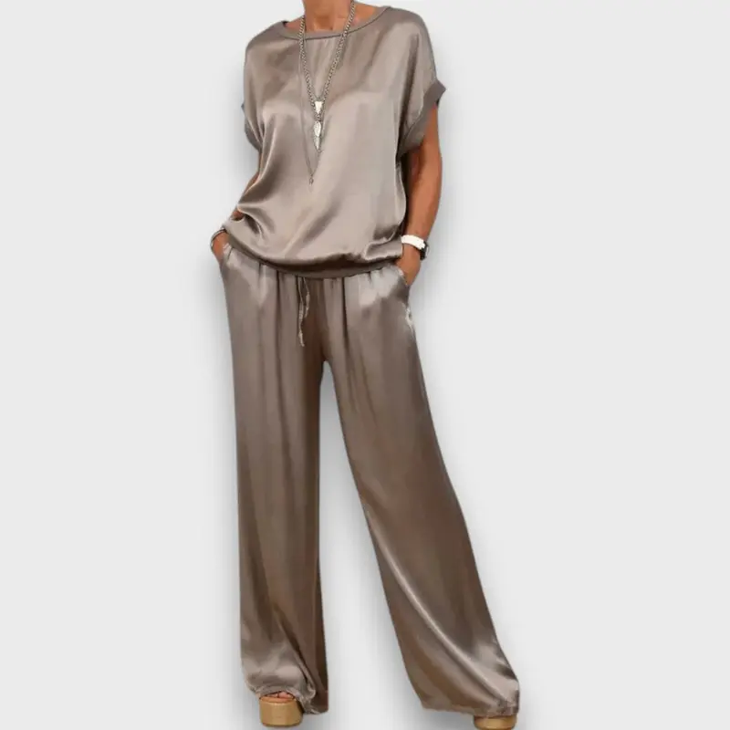 Lory – Two-Piece Set for Effortless Summer Style