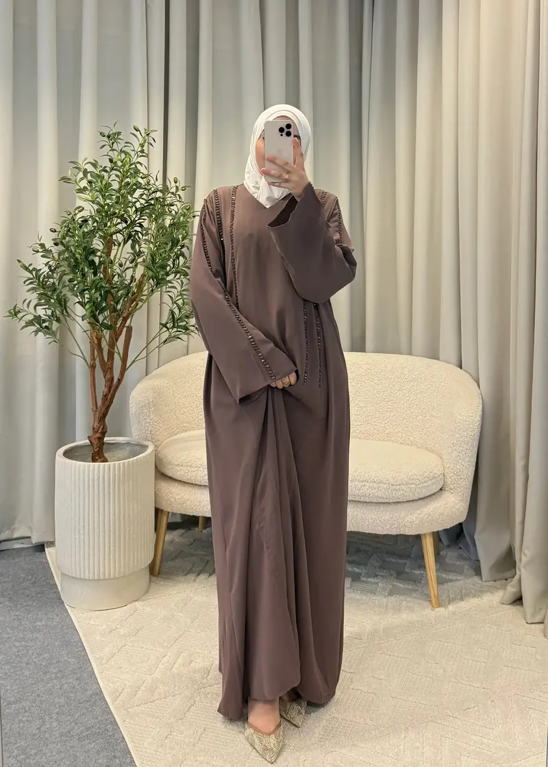 LOUBNA ABAYA COFFEE