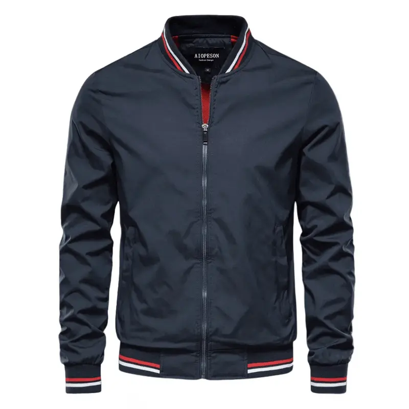 Luc | Bomberjacke Mühelose Eleganz