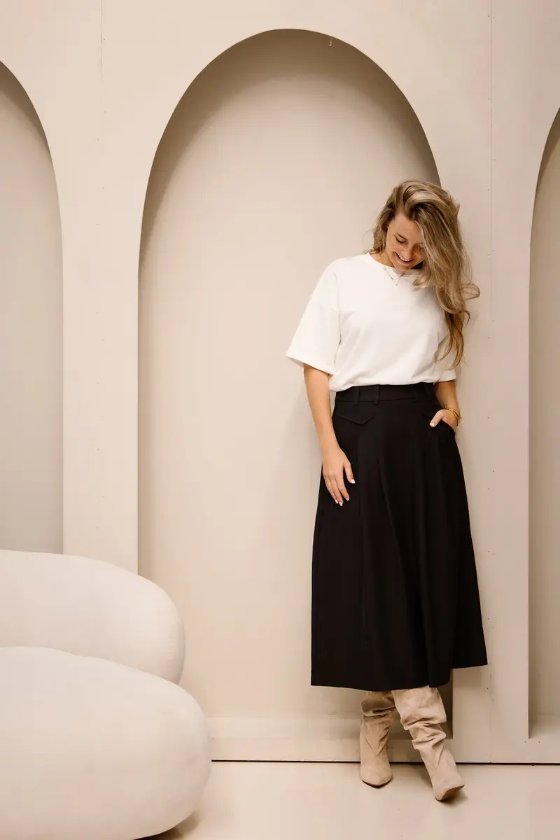 LunaCC Pocket Pleat Skirt Navy