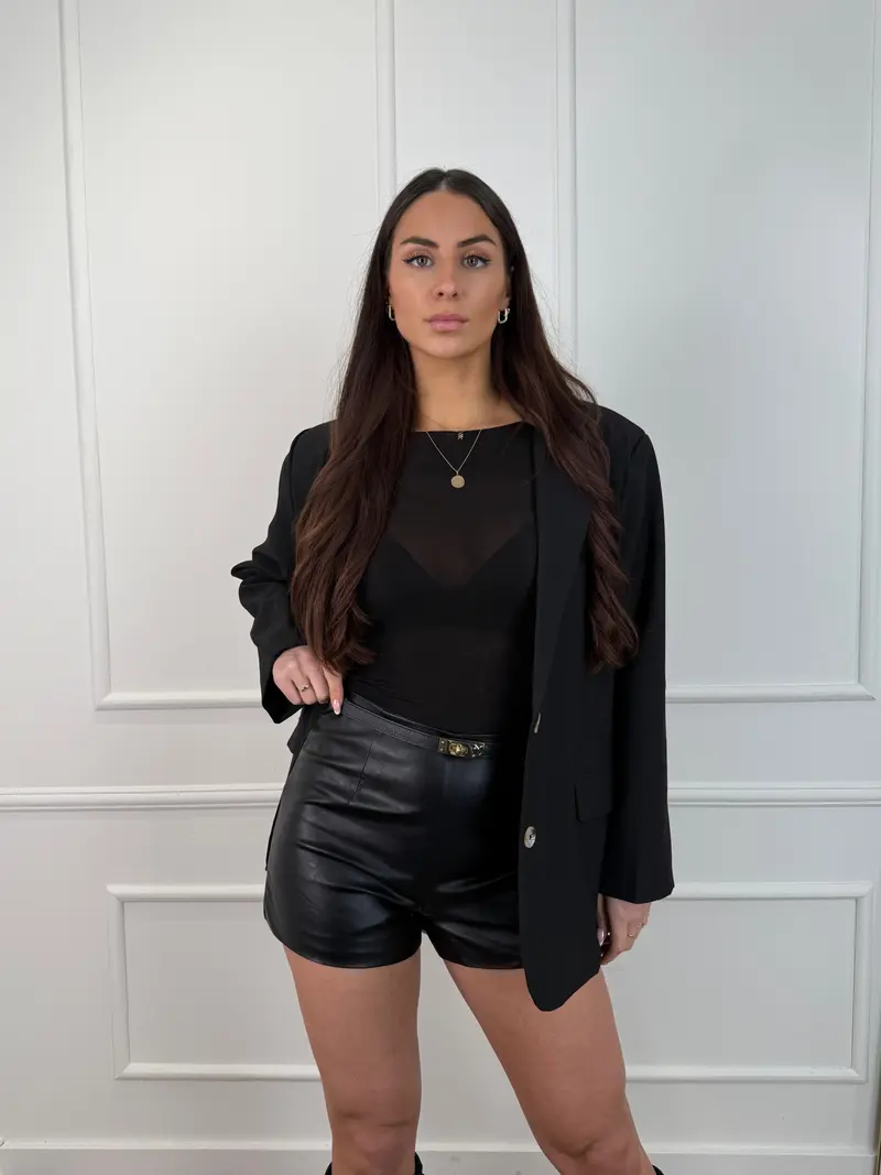 Madelief Short zwart
