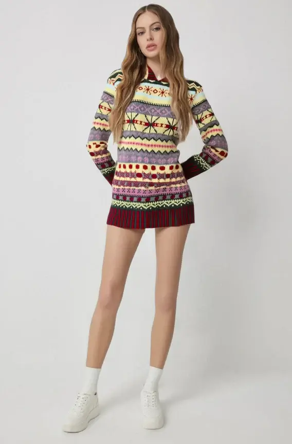 Magda - Damski sweter z kolorowym wzorem etnicznym