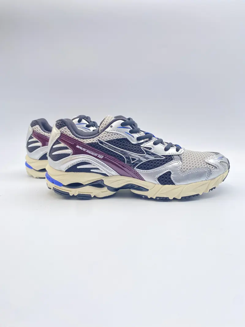 Mizuno wave rider 10 harbor mist / black/fig