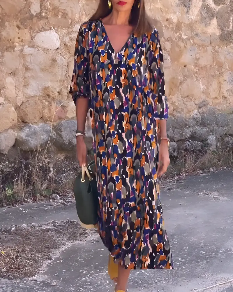 NATHALIE | RETRO PRINTED DRESS WITH V-NECK