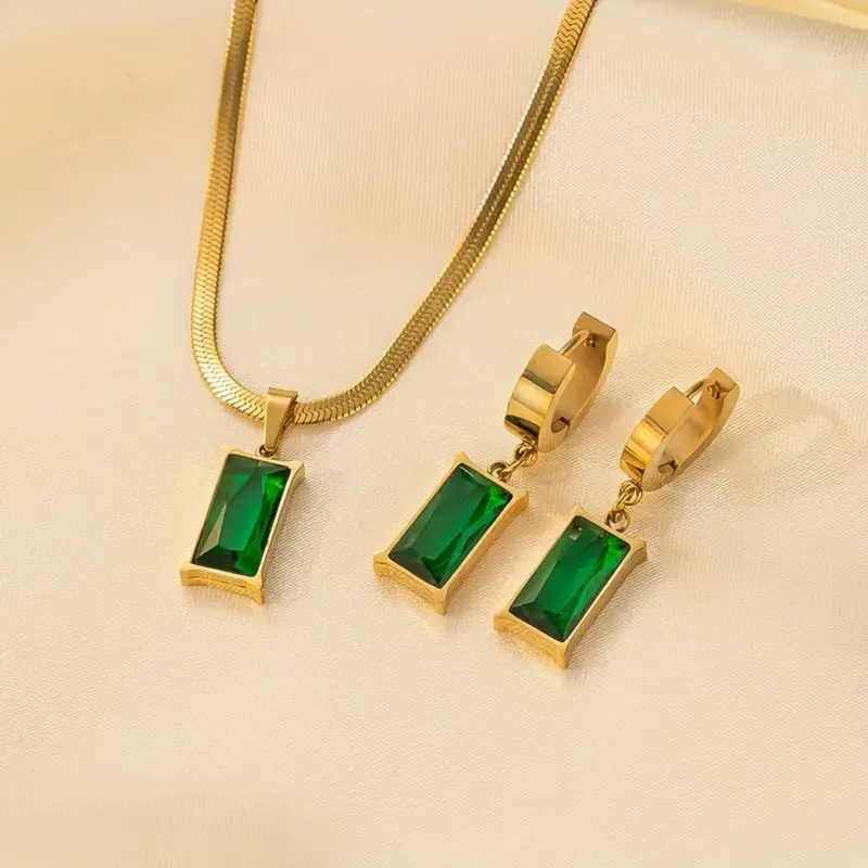 Necklace & Earring Set