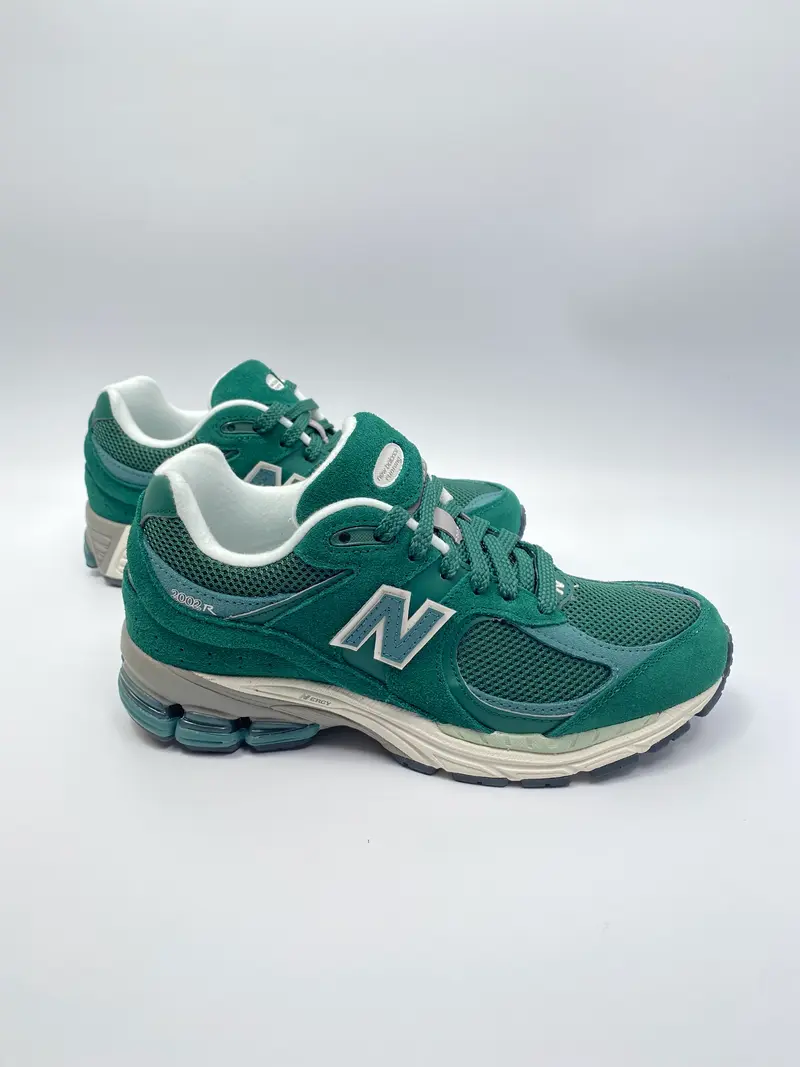 New Balance 2002RFK groen sneaker